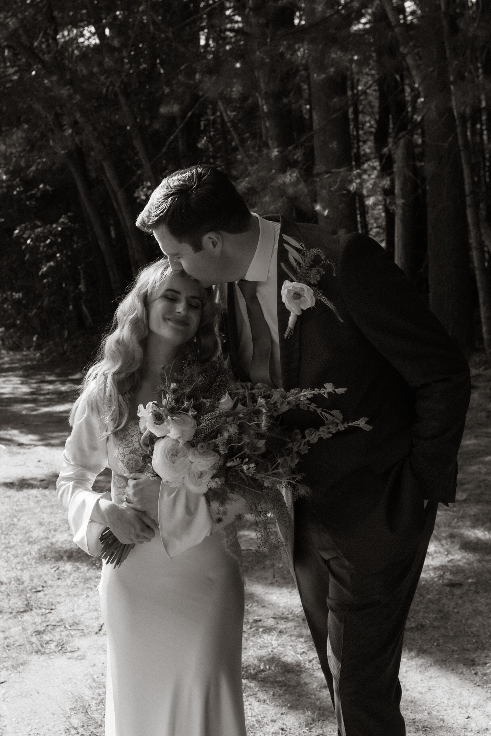 Alvirne Chapel wedding
Alvirne Chapel Hudson NH wedding
New Hampshire wedding photographer
Hudson NH wedding venue
New England wedding photographer
Intimate wedding New Hampshire
Historic wedding venue New Hampshire